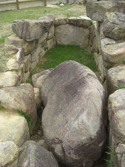 横穴式石室