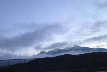 夜明け前の八ヶ岳