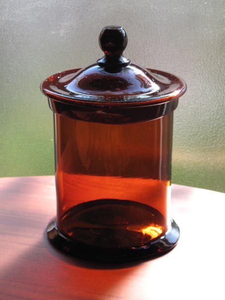 茶色の保存瓶