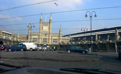 TEMPLEMEADS STATION