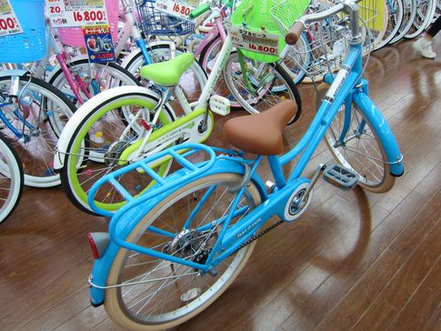子供自転車を求めてアサヒ・サイクルベースへ！ in 九州福岡早良区2