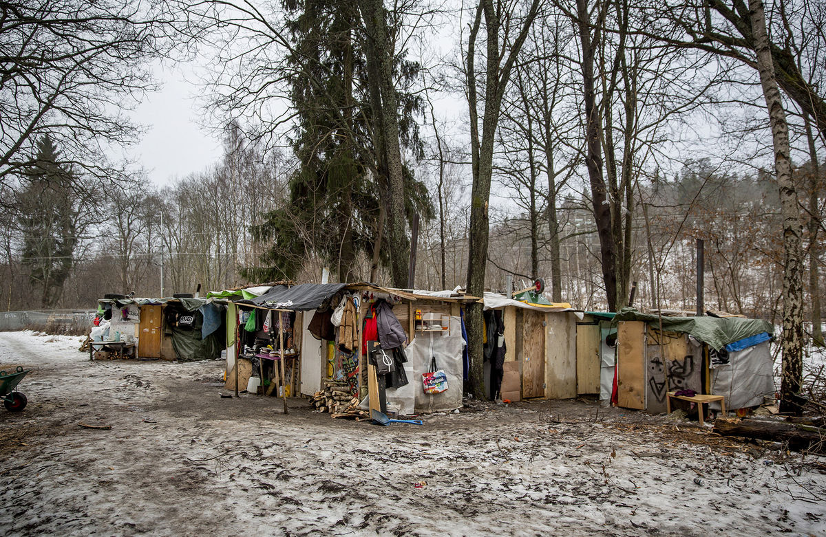 sweden romanian shanty town