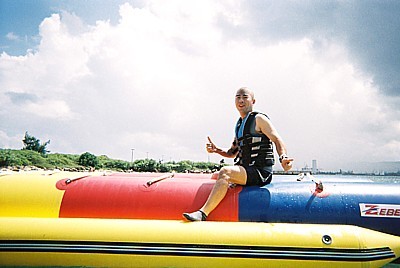 グアムのレジャー　バナナボート・ジェットバイク