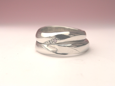 結婚指輪　ハート