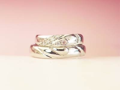 ハート　かさね　結婚指輪