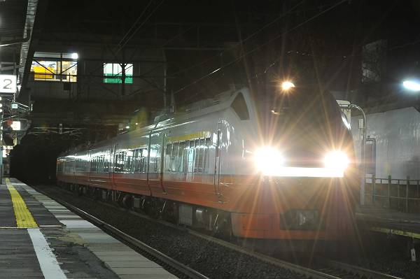 touhoku line final train tsugaru 221203 1-1-s