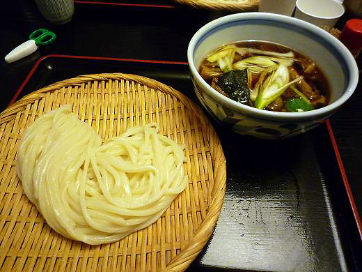 大阪さぬきうどん 瀬戸内製麺 710・大阪ブラックUDONでっせ～ざる（冷）