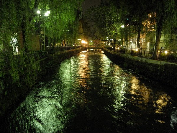 広瀬川の夜景