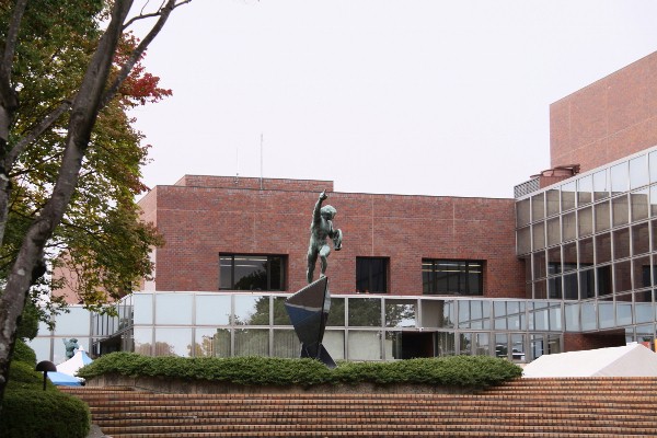 豊田市文化会館