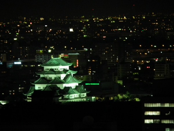 名古屋城のライトアップ